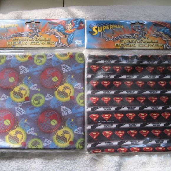 2 DC Comics Warner Brothers Superman World Hero Fabric Book Covers Sox Socks WB - Picture 1 of 5